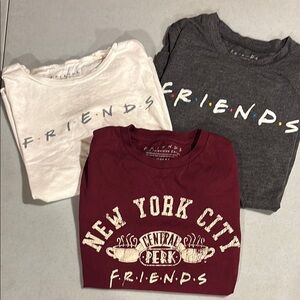 Bundle FRIENDS Graphic T-Shirts - Sizes XS / Small